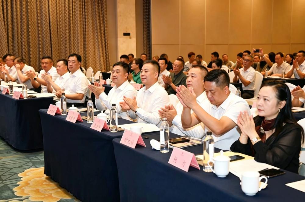 图片4.jpg 图片4.jpg